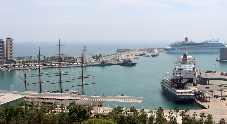 Cinco buques de crucero coinciden en el Puerto de Málaga durante la jornada de hoy