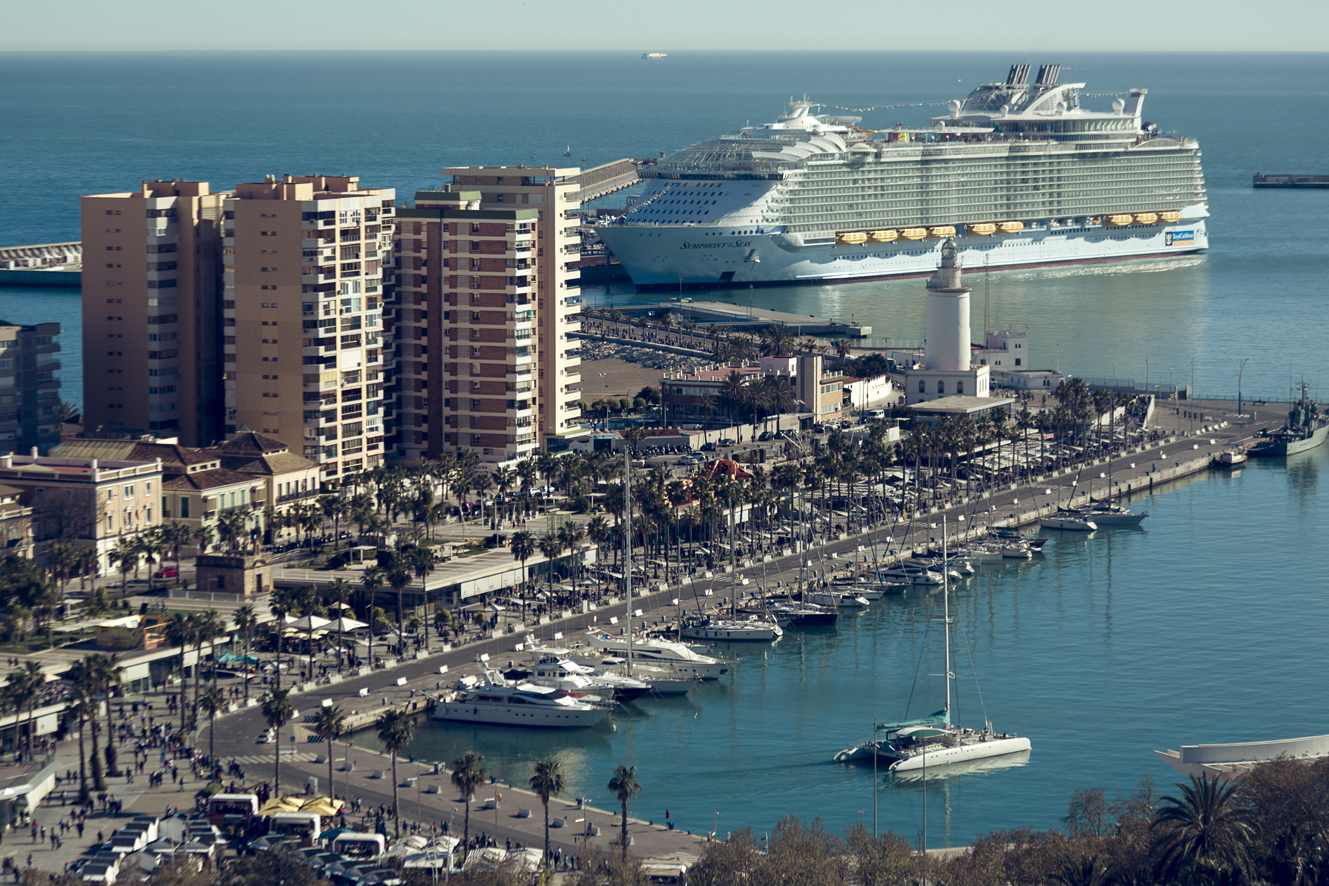 El Puerto de Málaga prevé alcanzar los 170.000 pasajeros de crucero durante la temporada de primavera