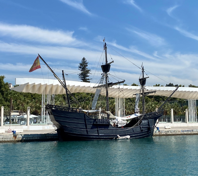 La Nao Victoria llega al Puerto de Málaga en su gira V Centenario de la primera Vuelta al Mundo